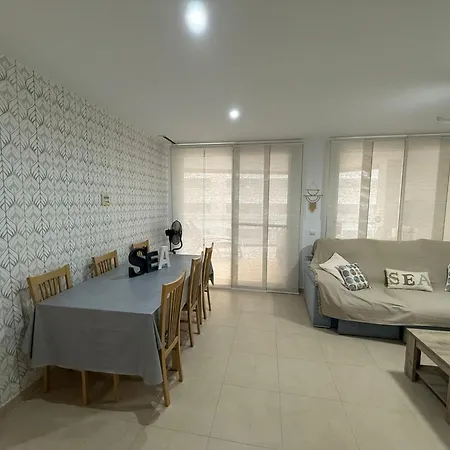 דירה M404 - Mondrian World, Sofisticado - Servhouse El Borseral