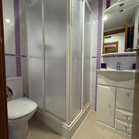 דירה M404 - Mondrian World, Sofisticado - Servhouse